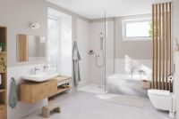 Смеситель для ванны Grohe Cubeo хром 1018140000 с душевым гарнитуром