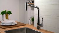 Змішувач для кухні Hansgrohe Metris сталь 14820800 з висувною лійкою