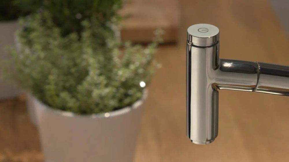 Змішувач для кухні Hansgrohe Metris сталь 14820800 з висувною лійкою