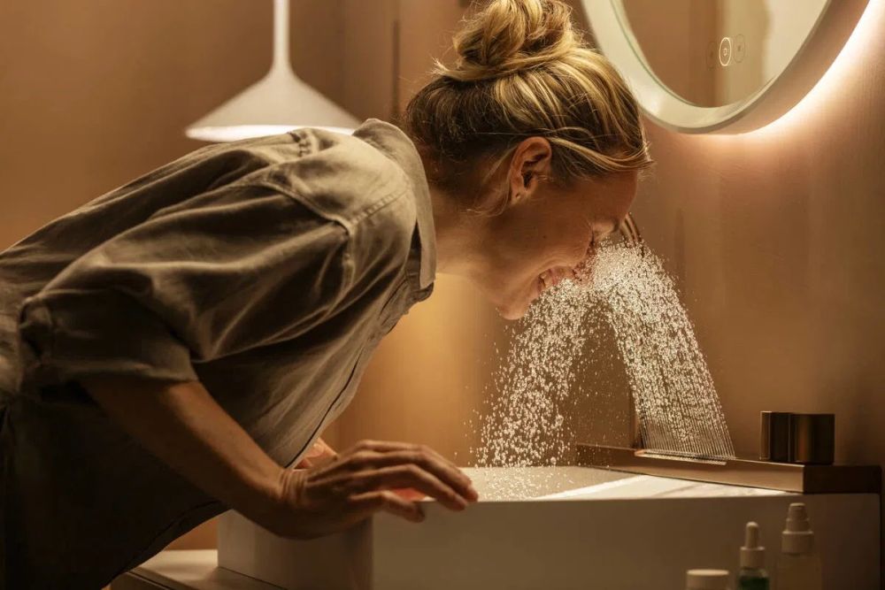 Раковина підвісна Hansgrohe Avalegra 78 см білий матовий/чорний матовий хром 22473340