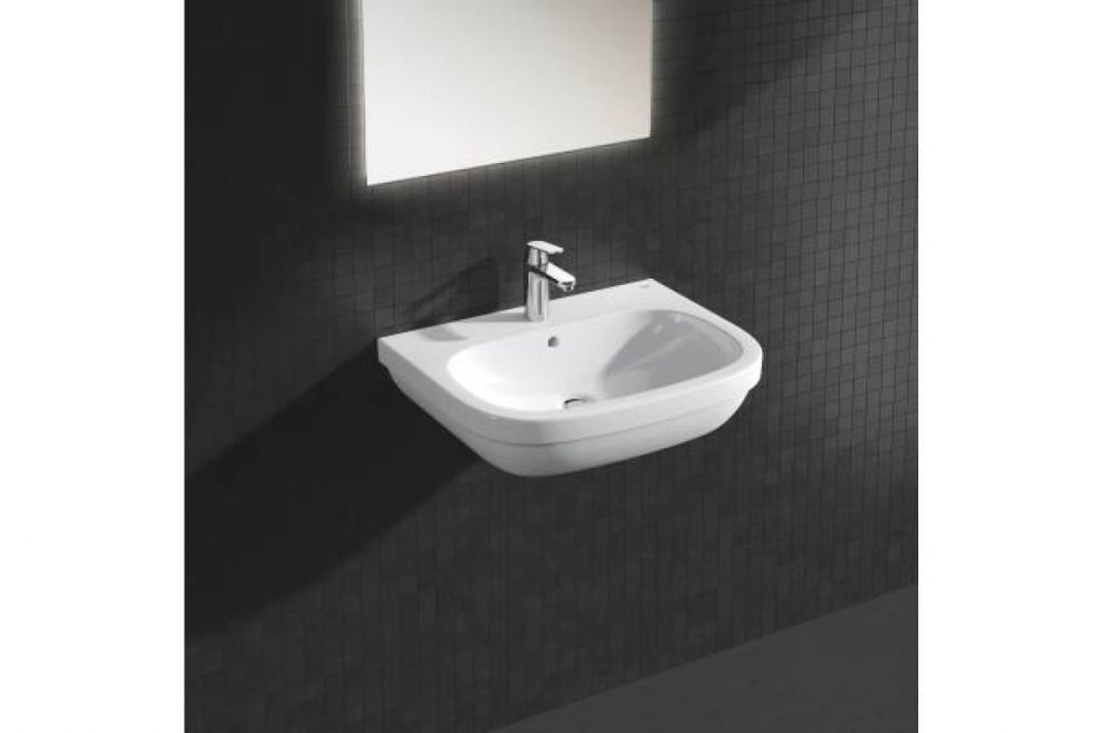 Змішувач для раковини Grohe Eurosmart Cosmopolitan хром 23325000