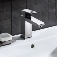 Змішувач для раковини Grohe Eurocube хром 23445000