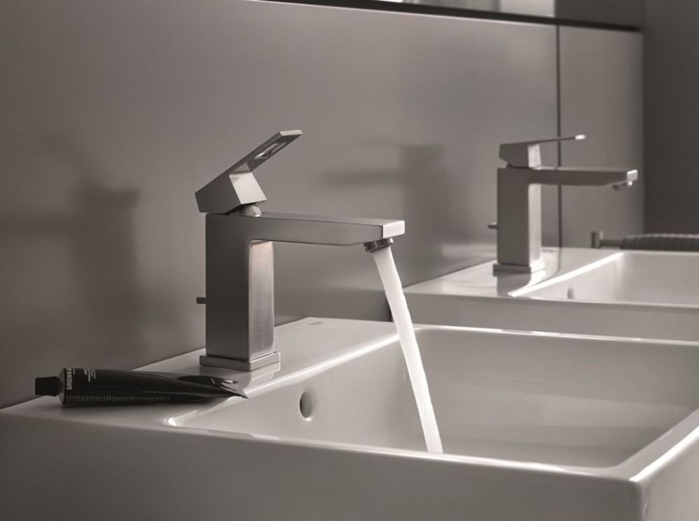 Змішувач для раковини Grohe Eurocube суперсталь 23445DC0