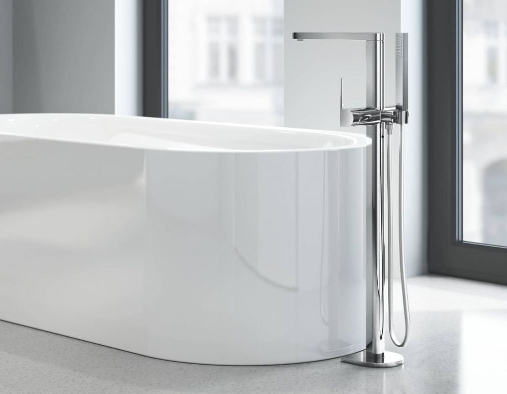 Змішувач для ванни Grohe Plus хром 23846003 на підлогу