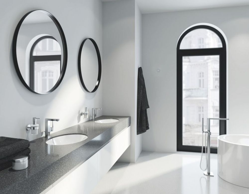 Змішувач для раковини Grohe Plus хром 23871003
