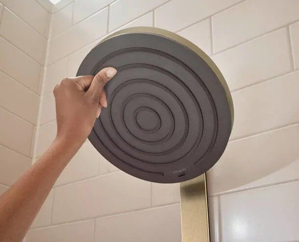 Душова система з термостатом Hansgrohe Pulsify бронза 24240140