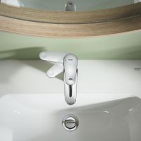 Змішувач для раковини Grohe Swift хром 24328001