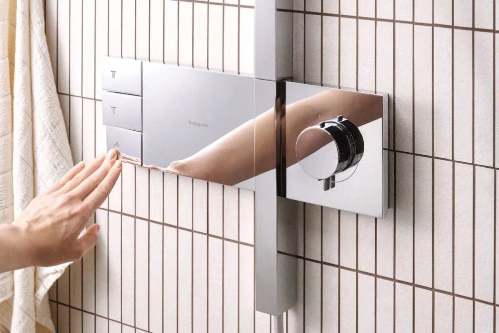 Душевая система с термостатом Hansgrohe Raindance Alive Q хром 24590000
