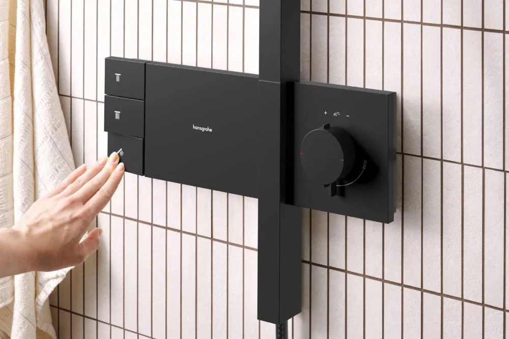 Душевая система с термостатом Hansgrohe Raindance Alive Q черный матовый 24590670