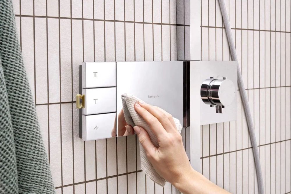 Душевая система с термостатом Hansgrohe Raindance Alive S хром 24595000