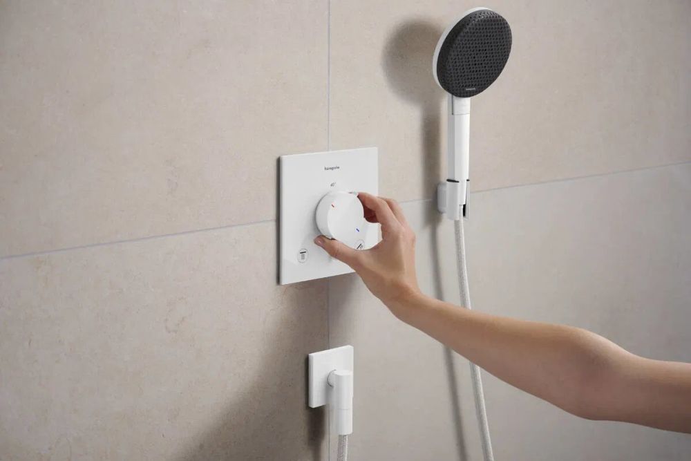 Душевой гарнитур Hansgrohe Raindance Alive S белый матовый 24611700