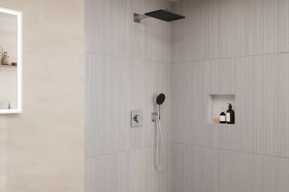 Душова система прихованого монтажу Hansgrohe Raindance Alive Q хром 24620000