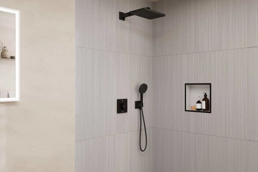 Душова система прихованого монтажу Hansgrohe Raindance Alive Q чорний матовий 24620670