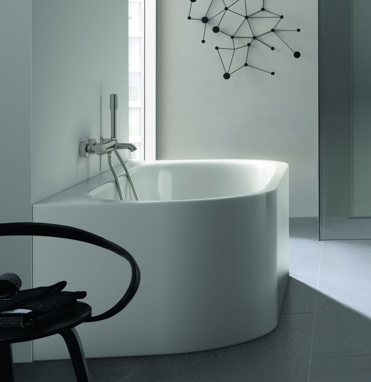 Змішувач для ванни Grohe Essence хром 25250001