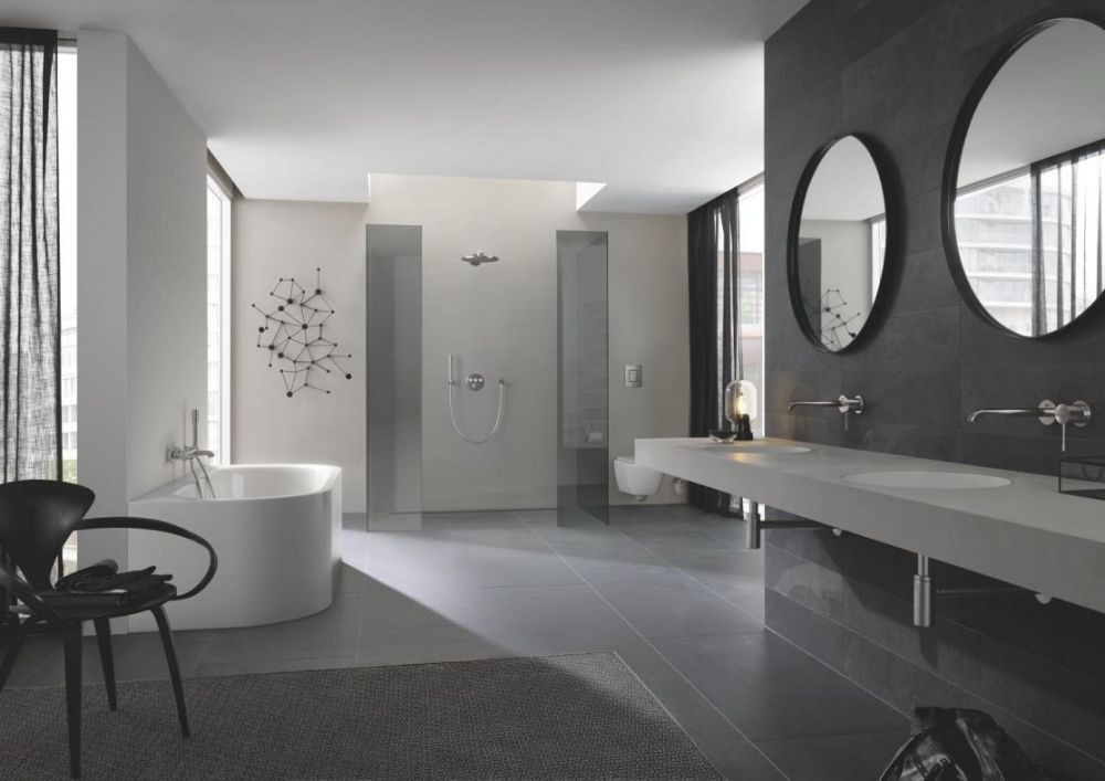 Змішувач для ванни Grohe Essence хром 25250001
