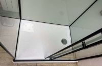Душовий бокс Veronis 120x80 (Профіль - чорний, скло - прозоре) VE-BN812R