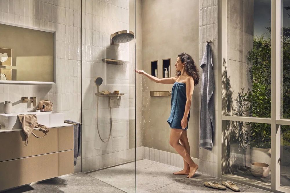 Бічний душ Hansgrohe Rainfinity бронза 26243140