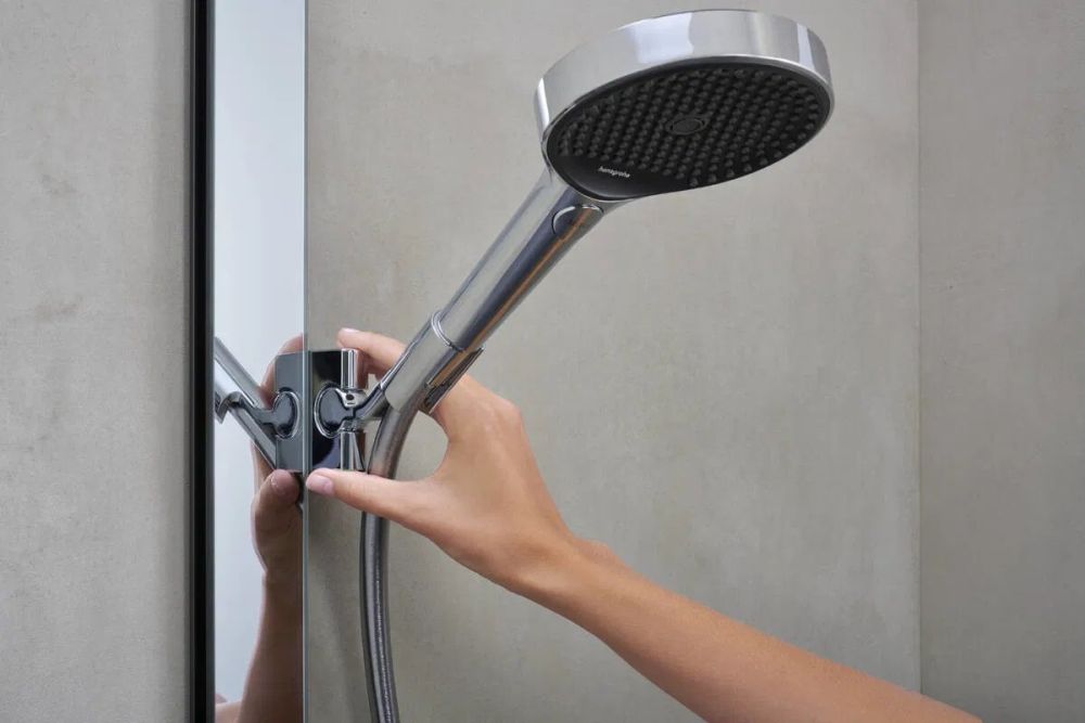 Душова система з термостатом Hansgrohe Rainfinity хром 26853000