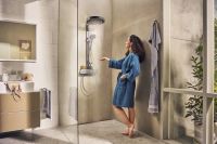 Душова система з термостатом Hansgrohe Rainfinity хром 28742000
