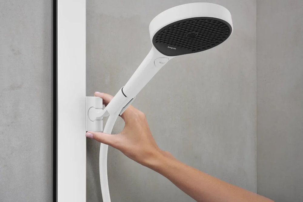 Душевая система с термостатом Hansgrohe Rainfinity белый матовый 28742700