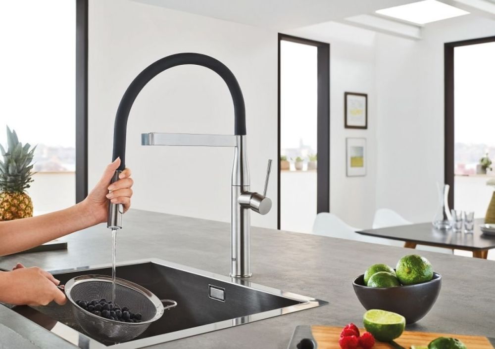 Змішувач для кухні Grohe Essence суперсталь 30294DC0