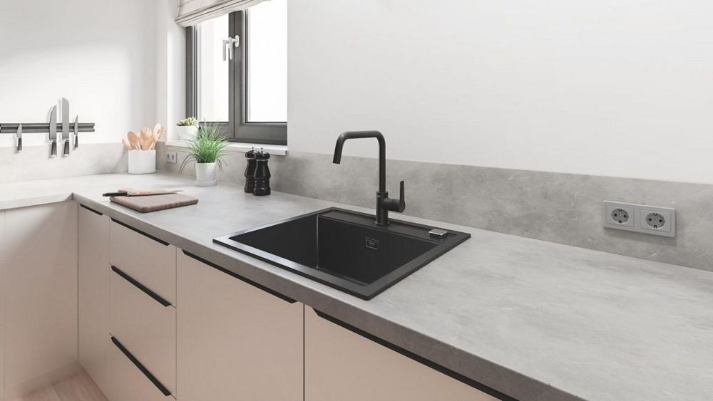 Змішувач для кухні Grohe Start чорний матовий 304702430
