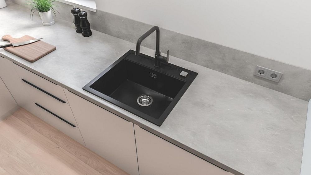 Змішувач для кухні Grohe Start чорний матовий 304702430