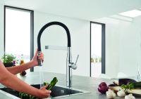Змішувач для кухні Grohe Essence хром 30503000