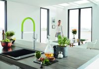 Змішувач для кухні Grohe Essence хром 30503000