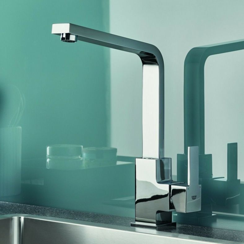 Змішувач для кухні Grohe Sail Cube хром 31393000