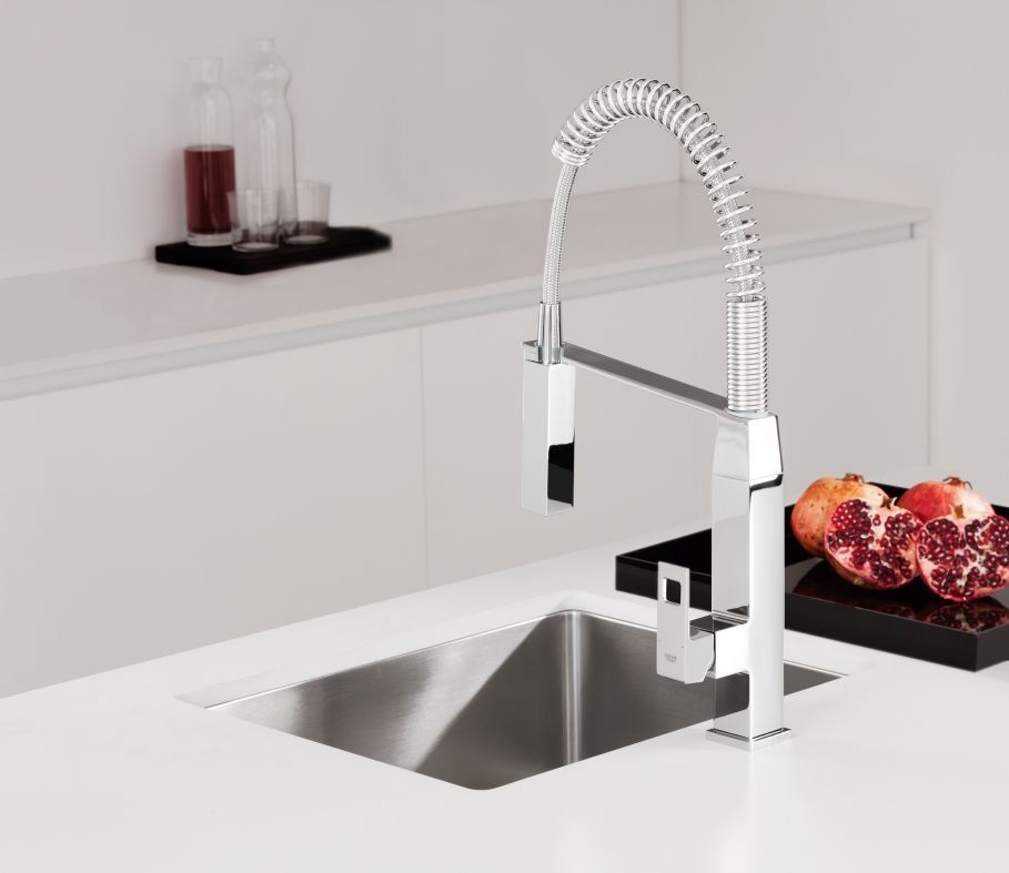 Смеситель для кухни Grohe Eurocube хром 31395000