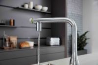 Змішувач для кухні Grohe Accent Smartcontrol хром 31894000 з висувною лійкою