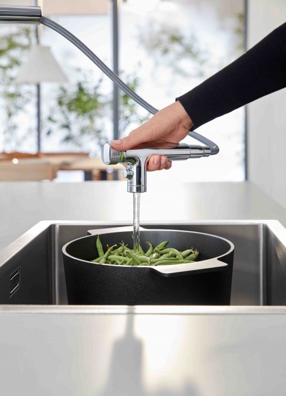 Змішувач для кухні Grohe Accent Smartcontrol хром 31894000 з висувною лійкою