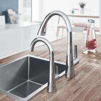 Змішувач для кухні Grohe Zedra хром 32294002 з висувною лійкою