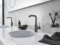 Змішувач для раковини Grohe Essence графіт темний матовий 32628AL1