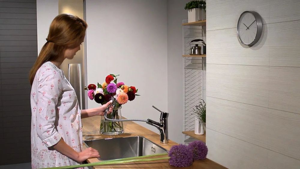 Змішувач для кухні Hansgrohe Talis хром 32841000 з висувною лійкою