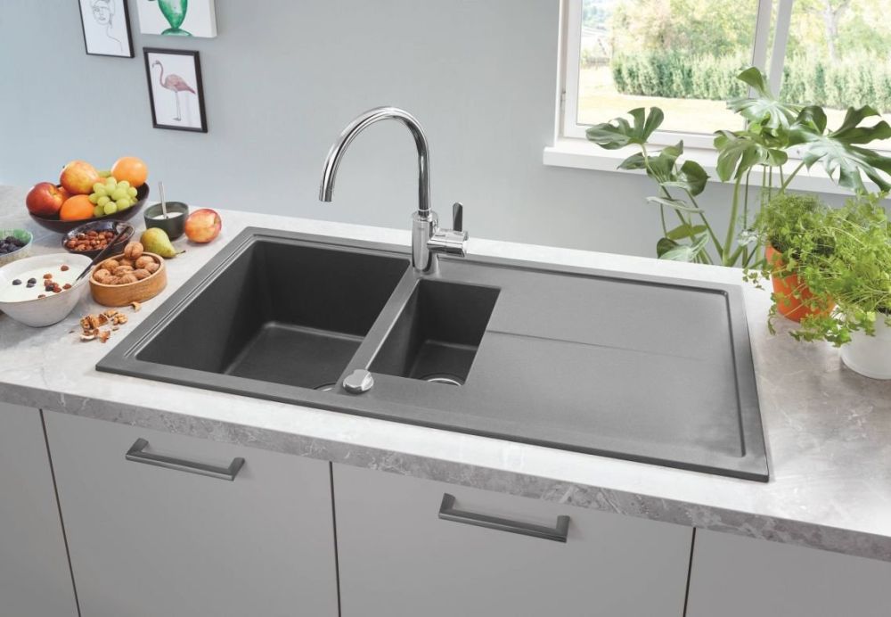 Змішувач для кухні Grohe Eurosmart Cosmopolitan хром 32843002