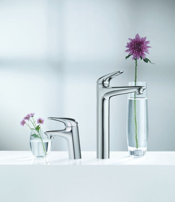 Змішувач для раковини Grohe Eurostyle хром 33558003