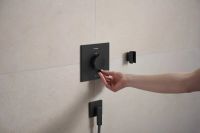 Змішувач прихованого монтажу Hansgrohe Ecostat Comfort E чорний матовий 33710670