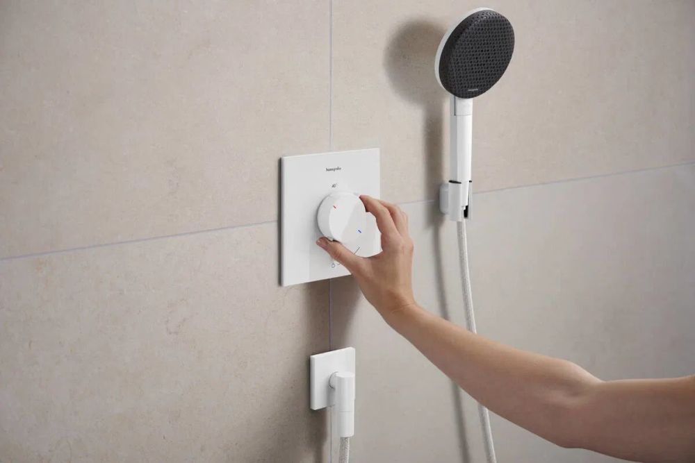 Змішувач прихованого монтажу Hansgrohe Ecostat Comfort E білий матовий 33710700
