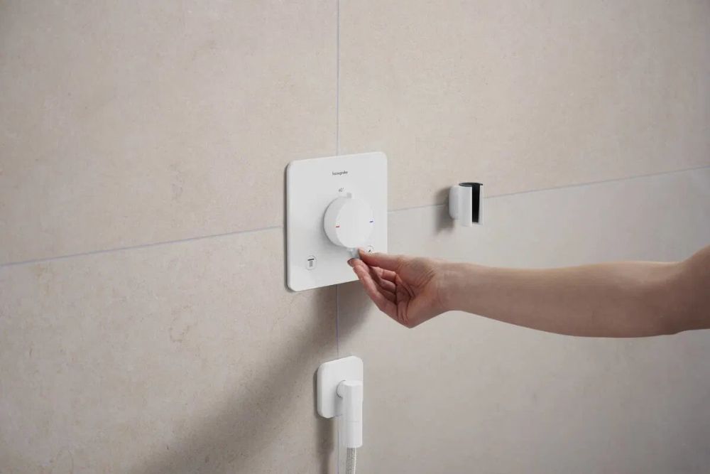 Змішувач прихованого монтажу Hansgrohe Ecostat Comfort Q білий матовий 33713700