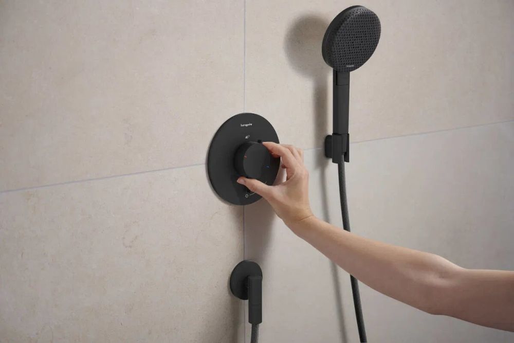 Змішувач прихованого монтажу Hansgrohe Ecostat Comfort S чорний матовий хром 33714670