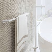 Тримач рушників Hansgrohe Addstoris 65 см білий матовий 41747700