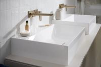 Раковина подвесная Hansgrohe Xevolos E 60 см белый глянцевый 61095450