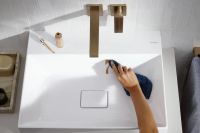Раковина подвесная Hansgrohe Xevolos E 60 см белый глянцевый 61095450