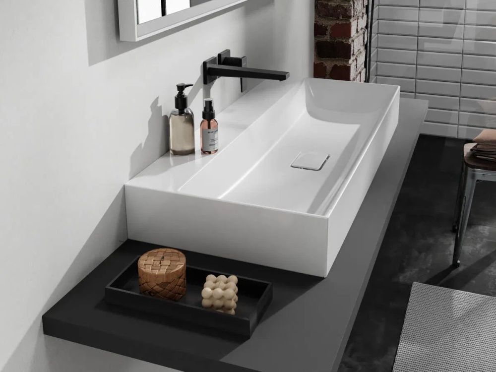 Раковина підвісна Hansgrohe Xevolos E 100 см білий глянцевий 61103450