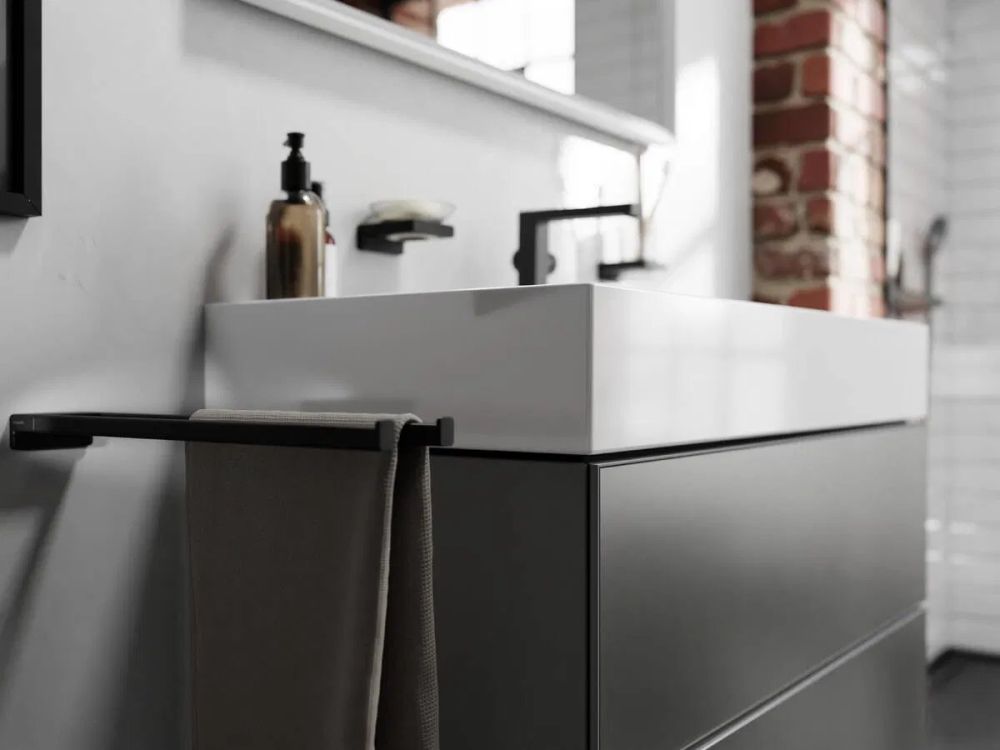 Раковина підвісна Hansgrohe Xevolos E 100 см білий глянцевий 61111450