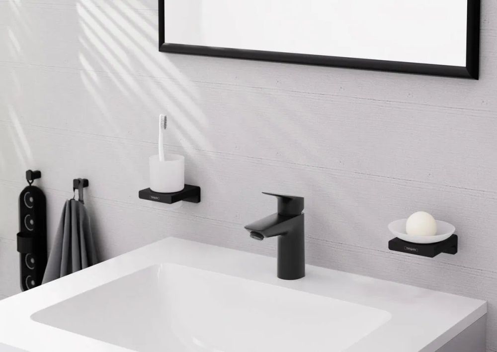 Смеситель для раковины Hansgrohe Logis черный матовый 71107670