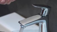Смеситель для раковины Hansgrohe Talis E белый матовый 71713700