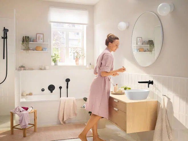 Змішувач для раковини Hansgrohe Rebris S чорний матовий 72528670